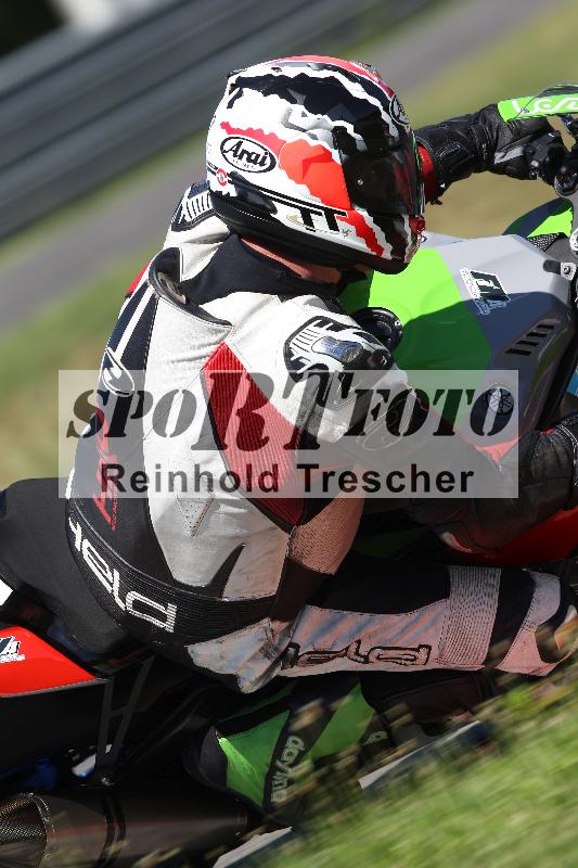 /Archiv-2022/35 05.07.2022 Speer Racing ADR/Gruppe rot/backside